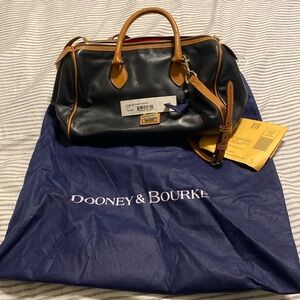 Dooney & Bourke classic satchel
